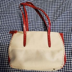 Stone Mountain Shoulder Bag.